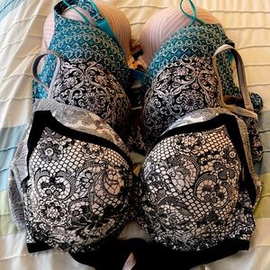 Cacique bras (pre-owned)42 DD as a lot of 6
